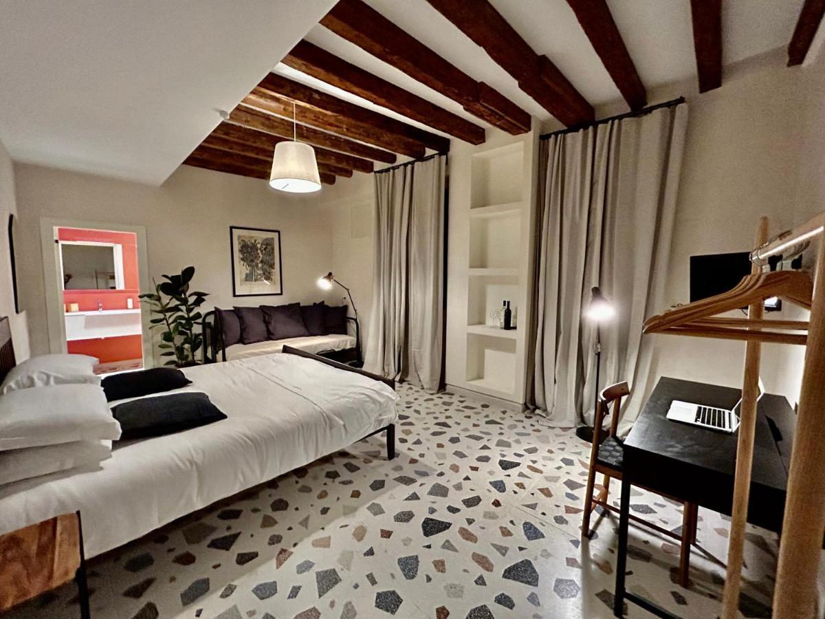 Farini Suites Wi-Fi Veneza Exterior foto